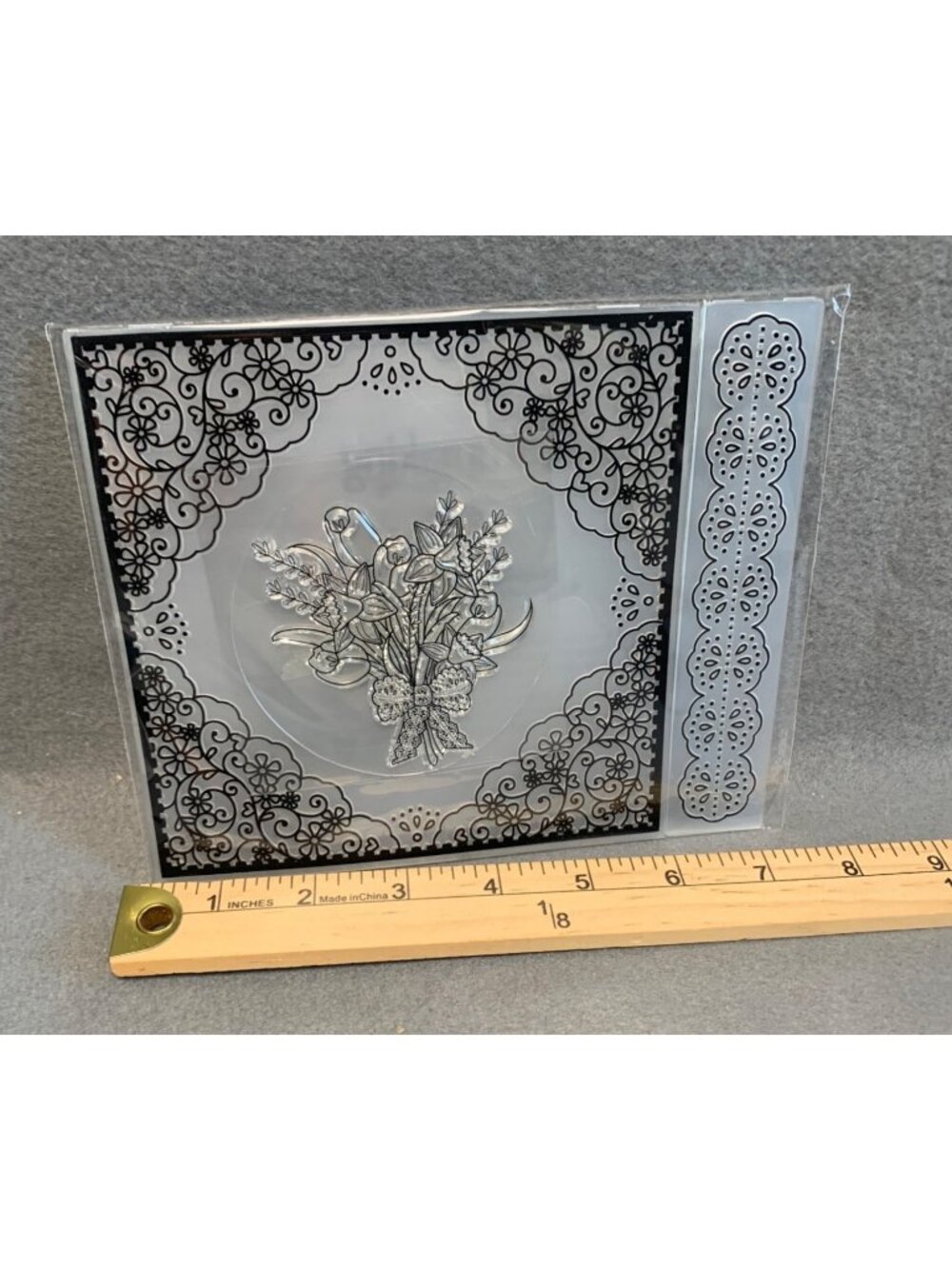 Lace Bouquet Springtime Stamp Border Embossing Folder Set Cardmaking Papercraft - Picture 2 of 10